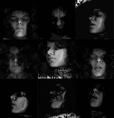 "Autoportraits", visages,  4 janvier 1999. Performance.